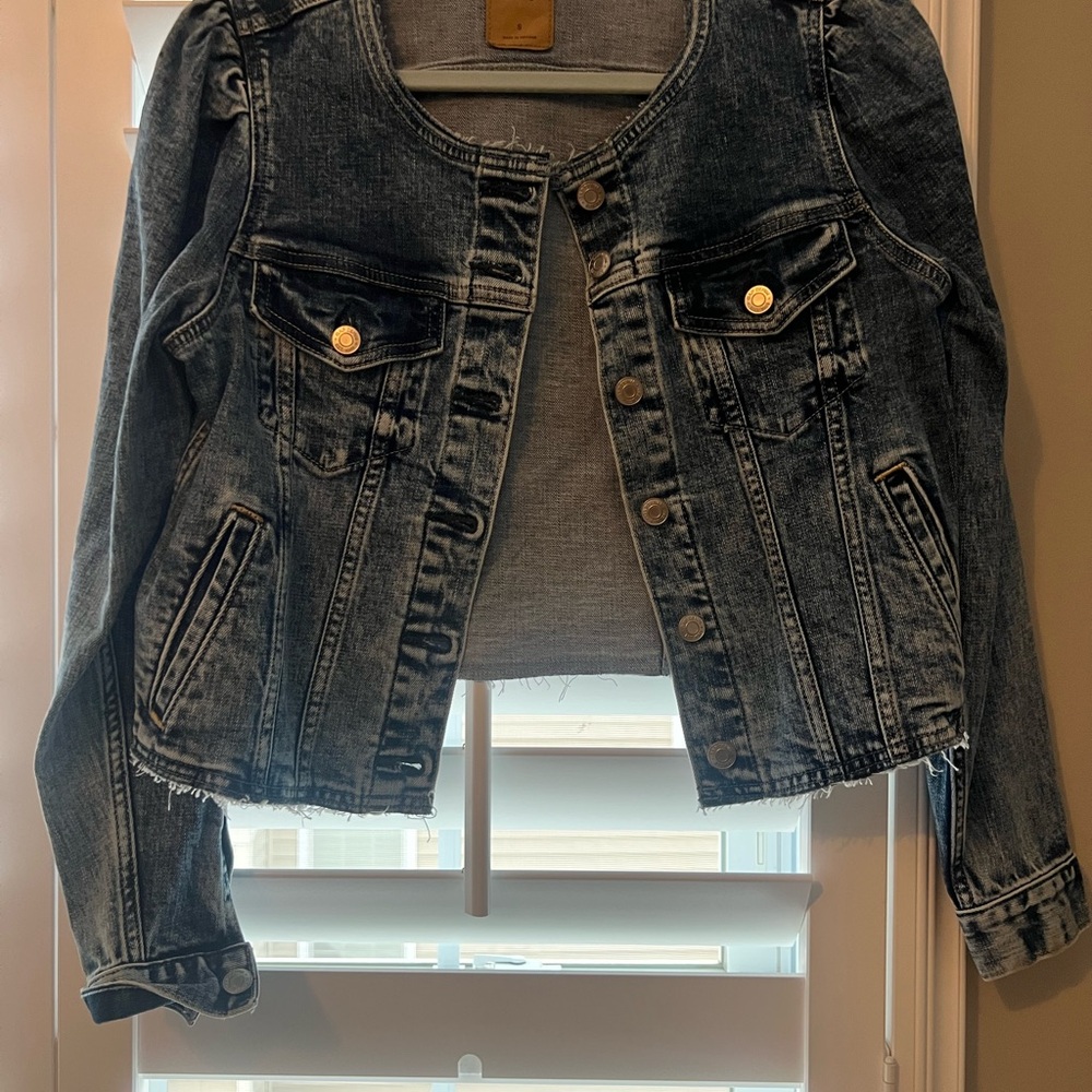 GAP Women's Black Denim Jacket
